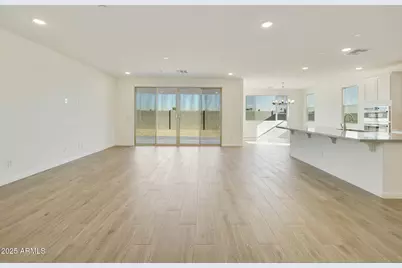 10857 N 156th Drive, Surprise, AZ 85379 - Photo 19