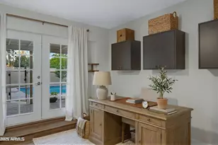 1824 W Seldon Ln, Phoenix, AZ 85021 - Photo 9