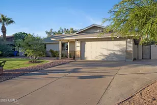 1824 W Seldon Ln, Phoenix, AZ 85021 - Photo 31