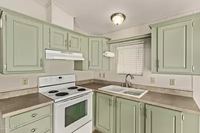 111 S Greenfield Road #647, Mesa, AZ 85206 - Photo 9