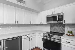 1645 N Saguaro St, Chandler, AZ 85224 - Photo 21