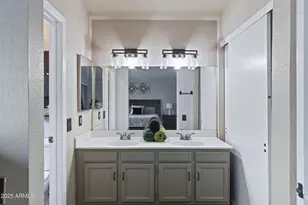 1645 N Saguaro St, Chandler, AZ 85224 - Photo 33