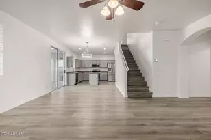 836 E Constance Wy, Phoenix, AZ 85042 - Photo 7