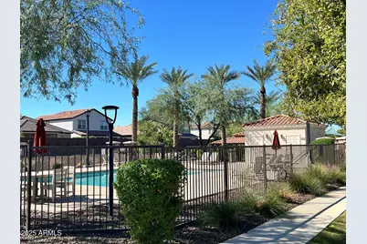 836 E Constance Way, Phoenix, AZ 85042 - Photo 21