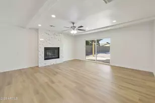 4712 S Clark Dr, Tempe, AZ 85282 - Photo 11