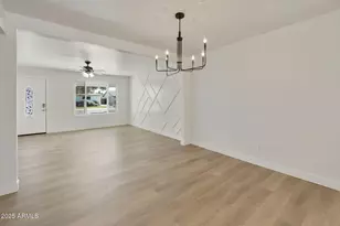 4712 S Clark Dr, Tempe, AZ 85282 - Photo 3