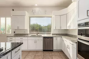 105 E Tanya Rd, Phoenix, AZ 85086 - Photo 29