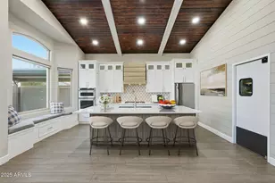 245 W Sagebrush St, Gilbert, AZ 85233 - Photo 5