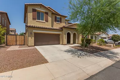 21366 W Almeria Road, Buckeye, AZ 85396 - Photo 5