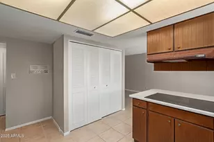 2030 W Highland Ave, Phoenix, AZ 85015 - Photo 13