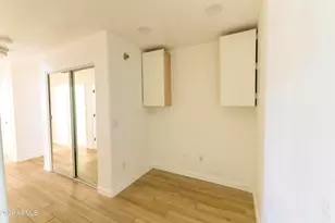 4724 N 73rd Ave, Phoenix, AZ 85033 - Photo 9