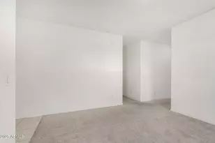 10014 S 56th Ln, Laveen, AZ 85339 - Photo 7