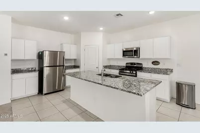 10014 S 56th Lane, Laveen, AZ 85339 - Photo 11