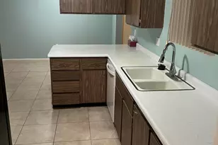 10134 W Forrester Dr, Sun City, AZ 85351 - Photo 17