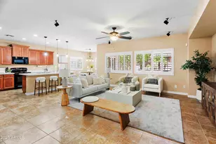 2736 E Sourwood Dr, Gilbert, AZ 85298 - Photo 3