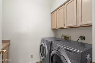 7955 E Chaparral Rd, Scottsdale, AZ 85250 - Photo 21