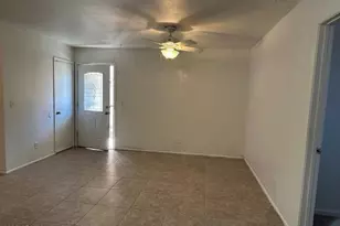 1843 N Spring St, Mesa, AZ 85203 - Photo 7