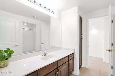 15221 N Clubgate Drive #2041, Scottsdale, AZ 85254 - Photo 17