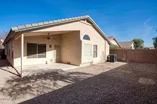 8122 S Jenna Ln, Laveen, AZ 85339 - Photo 17