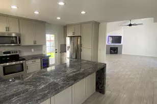 5601 E Paradise Ln, Scottsdale, AZ 85254 - Photo 9