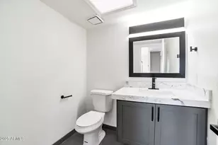 5601 E Paradise Ln, Scottsdale, AZ 85254 - Photo 25