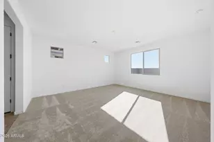 689 W Riparian Dr, San Tan Valley, AZ 85140 - Photo 9