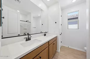 689 W Riparian Dr, San Tan Valley, AZ 85140 - Photo 13