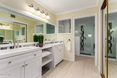 20006 N Broken Arrow Drive, Sun City West, AZ 85375 - Photo 17