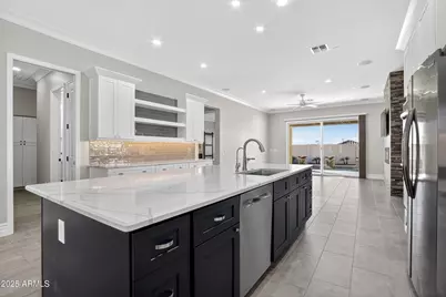 22488 N 104th Lane, Peoria, AZ 85383 - Photo 17