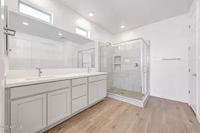 28850 N 174th Lane, Surprise, AZ 85387 - Photo 13