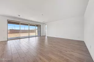 28850 N 174th Ln, Surprise, AZ 85387 - Photo 9