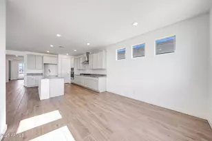 28850 N 174th Ln, Surprise, AZ 85387 - Photo 5