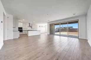 28850 N 174th Ln, Surprise, AZ 85387 - Photo 7