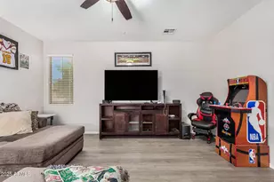 12659 W Blackstone Ln, Peoria, AZ 85383 - Photo 9