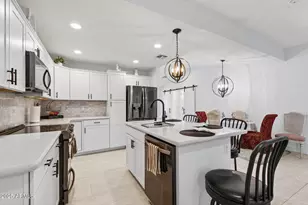 12907 W Crystal Lake Dr, Sun City West, AZ 85375 - Photo 17