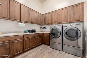 3305 E Kenwood St, Mesa, AZ 85213 - Photo 39