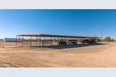 46423 W Trotter Road, Wickenburg, AZ 85390 - Photo 3