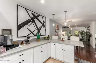 10720 W Saratoga Cir, Sun City, AZ 85351 - Photo 15