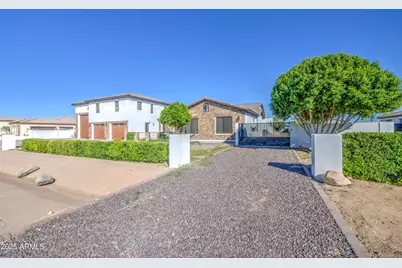 6107 N 175th Avenue, Waddell, AZ 85355 - Photo 17