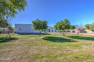 6107 N 175th Ave, Waddell, AZ 85355 - Photo 77