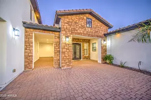 6107 N 175th Ave, Waddell, AZ 85355 - Photo 21