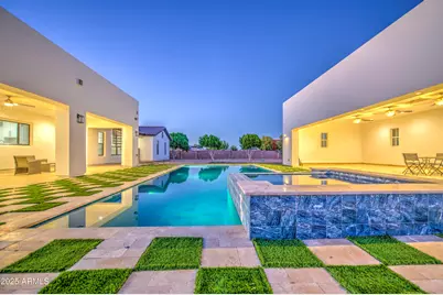 6107 N 175th Avenue, Waddell, AZ 85355 - Photo 9