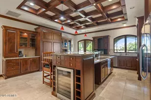 1314 E Greenway Cir, Mesa, AZ 85203 - Photo 17