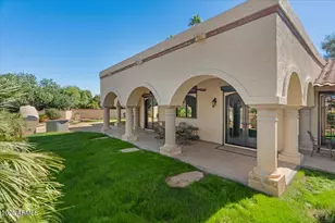 1314 E Greenway Cir, Mesa, AZ 85203 - Photo 43