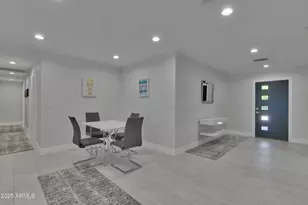 4241 E Calle Tuberia, Phoenix, AZ 85018 - Photo 11