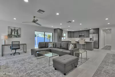 4241 E Calle Tuberia --, Phoenix, AZ 85018 - Photo 9