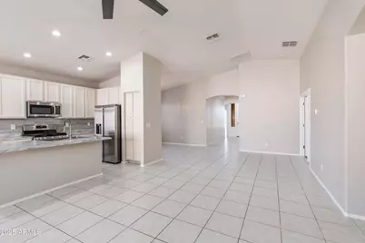 2204 W Via Caballo Blanco --, Phoenix, AZ 85085 - Photo 11