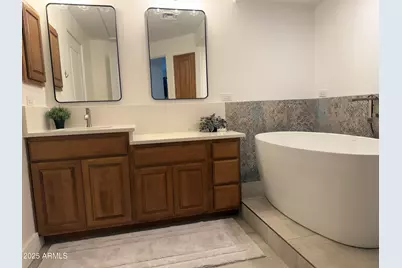 15802 N 71st Street N #210, Scottsdale, AZ 85254 - Photo 13