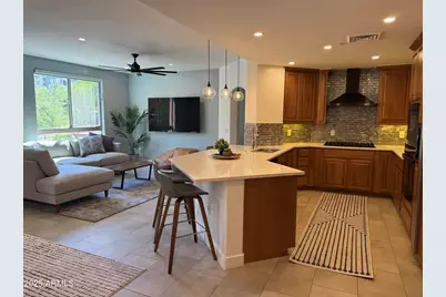 15802 N 71st Street N #210, Scottsdale, AZ 85254 - Photo 1