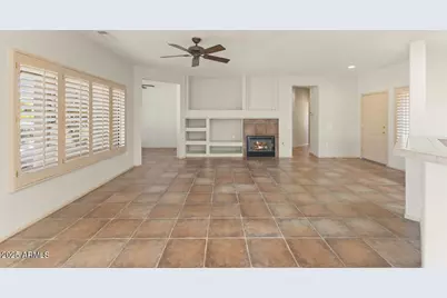 17850 N Navarro Court, Surprise, AZ 85374 - Photo 9